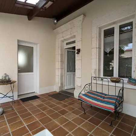 Maison Cosy Avec Jardin Prive, Proche D'angouleme, Ideale Pour 4 Pers., Equipements Bebe, Wi-fi - Fr-1-653-242 Vakantiehuis