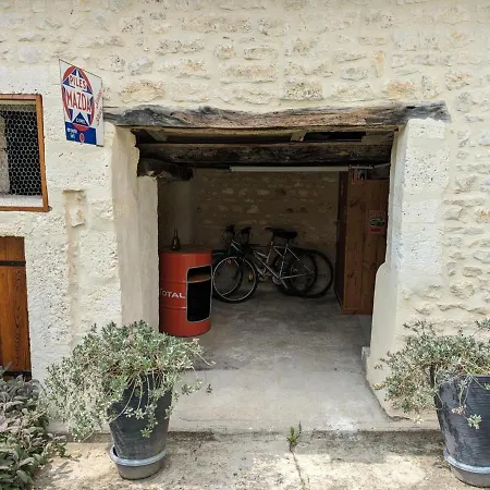 Maison Cosy Avec Jardin Prive, Proche D'angouleme, Ideale Pour 4 Pers., Equipements Bebe, Wi-fi - Fr-1-653-242